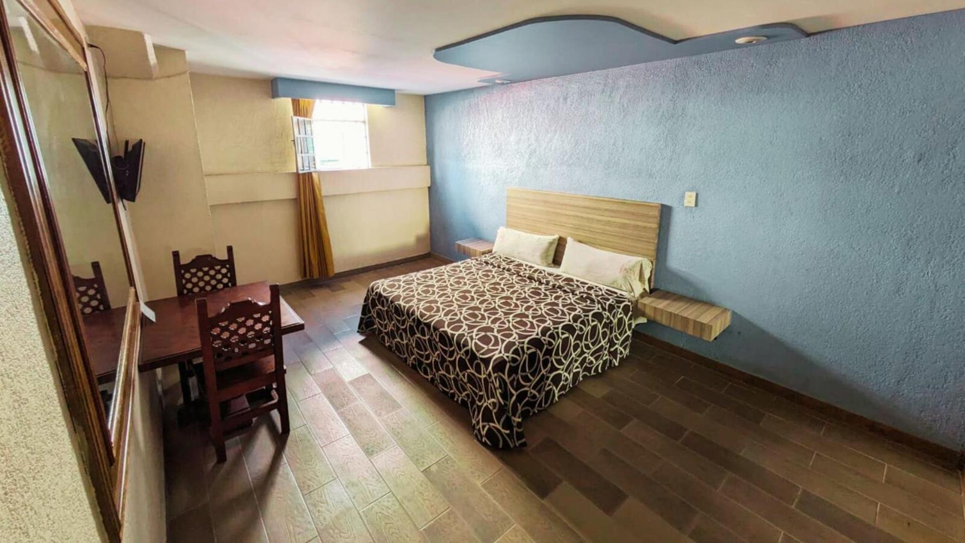 Queen Room,1637657030:JPEG